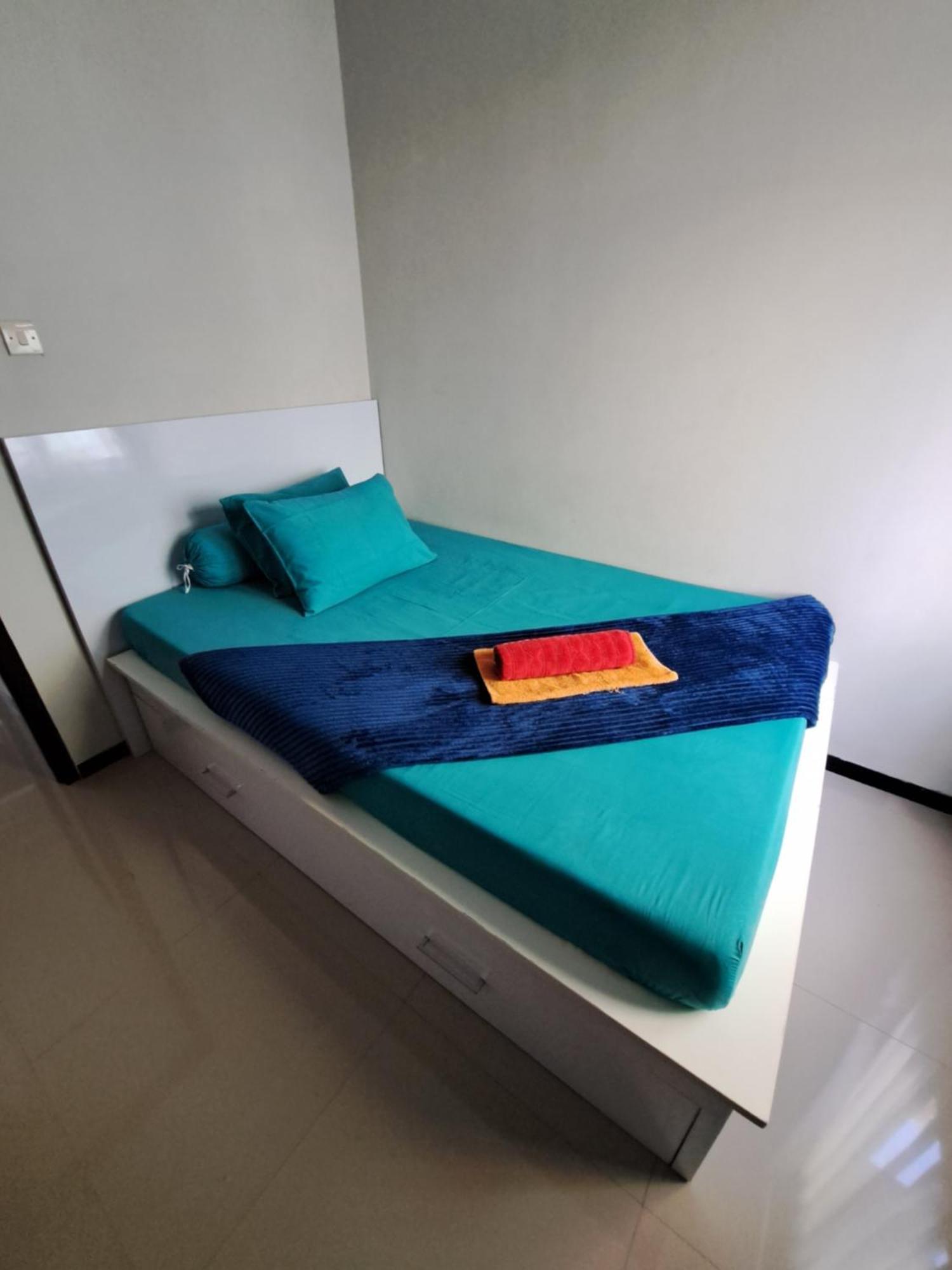 Villa Petit Tour Batu  Buitenkant foto